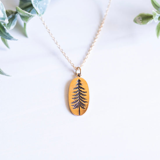 Evergreen Necklace Gold