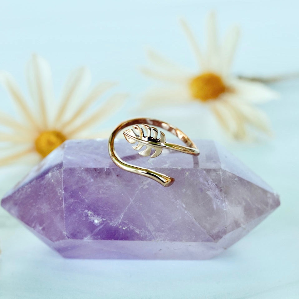Monstera Ring- Gold
