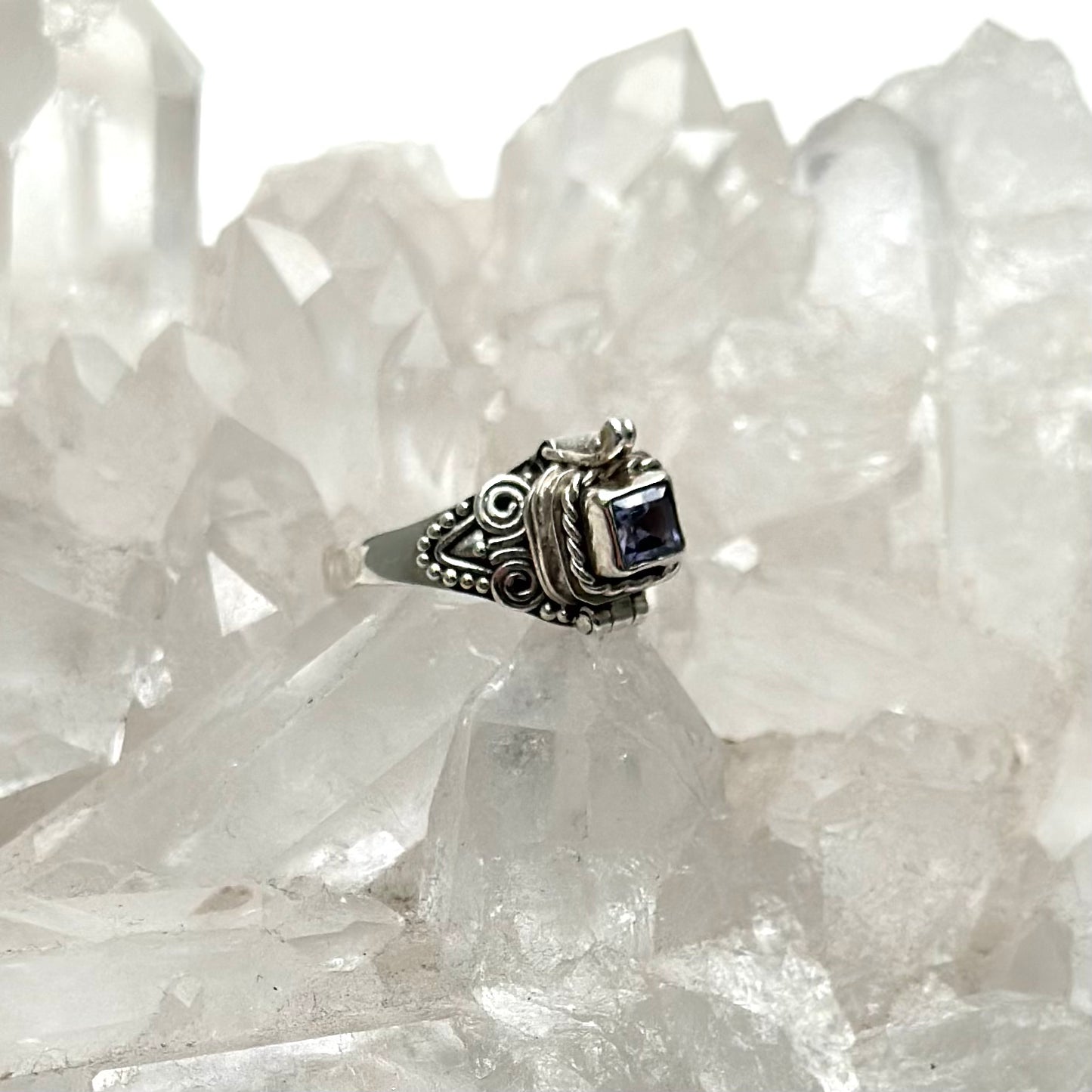 Amethyst Poison Ring