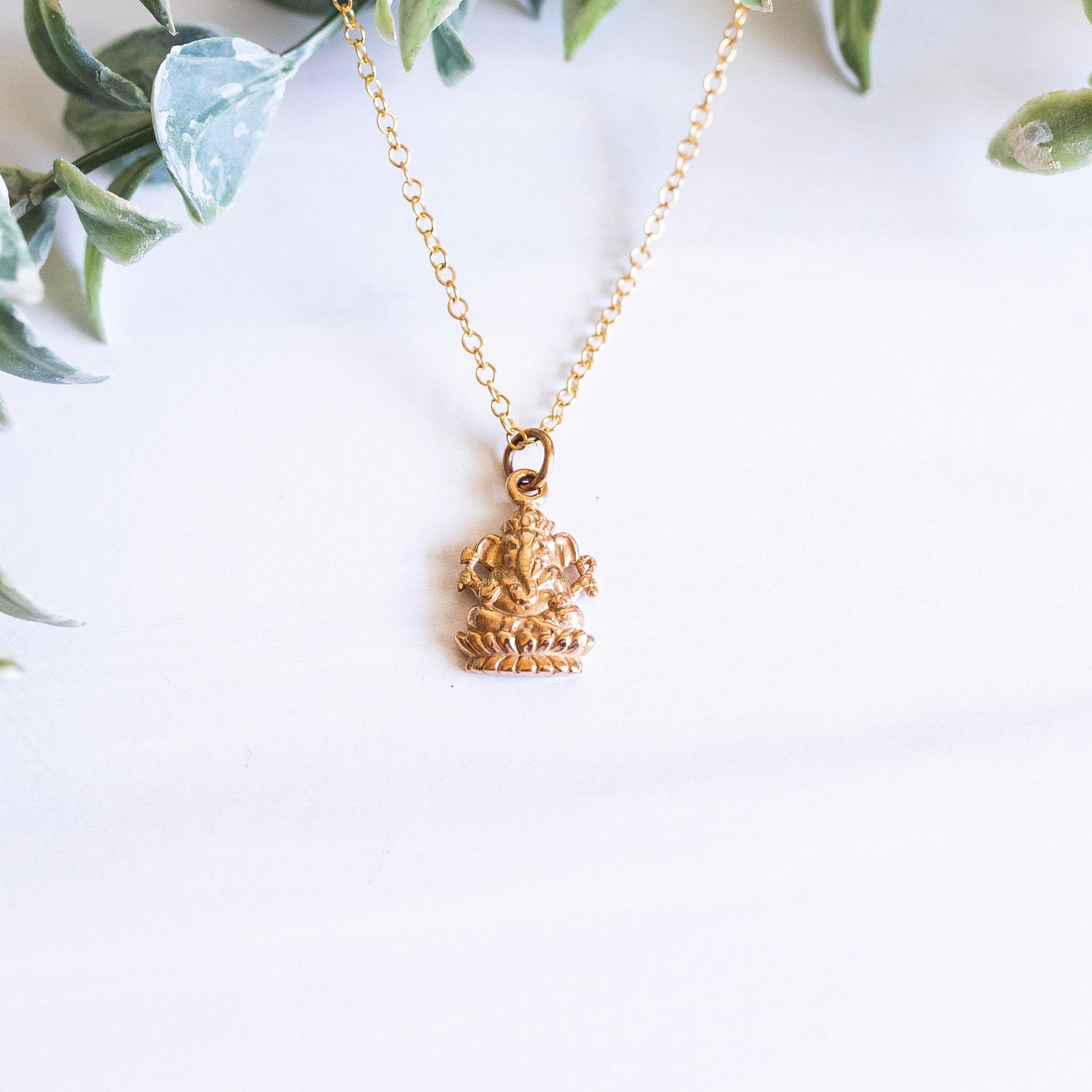 Load image into Gallery viewer, Ganesh Necklace Gold
