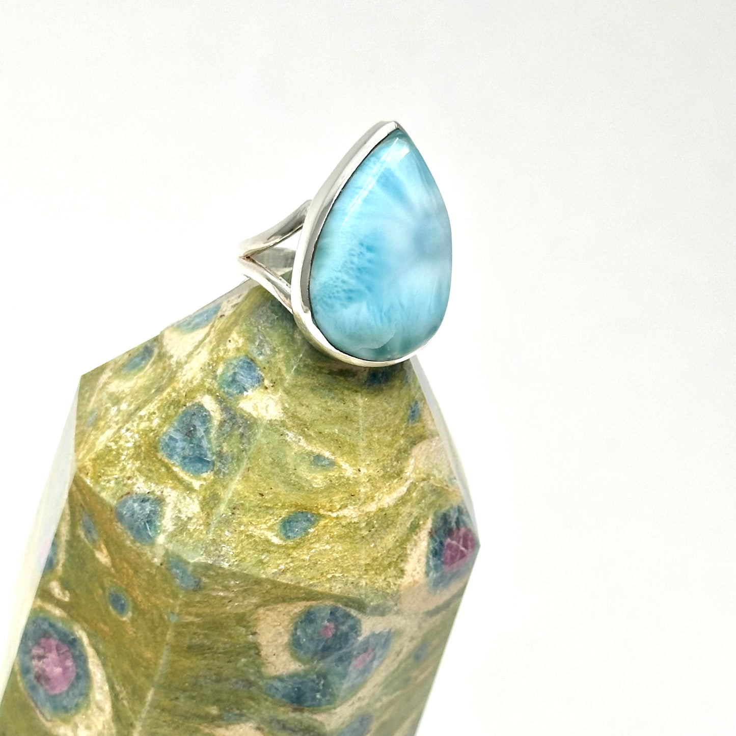 Load image into Gallery viewer, Maisie Larimar Ring
