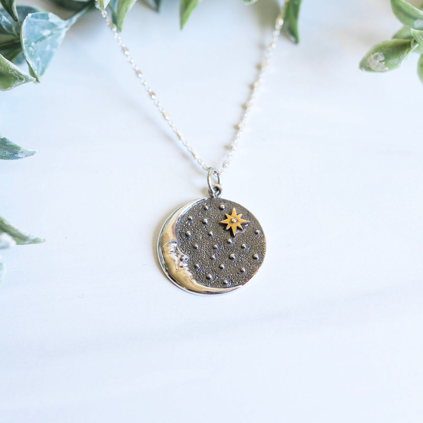 Load image into Gallery viewer, Moonlit Night Necklace
