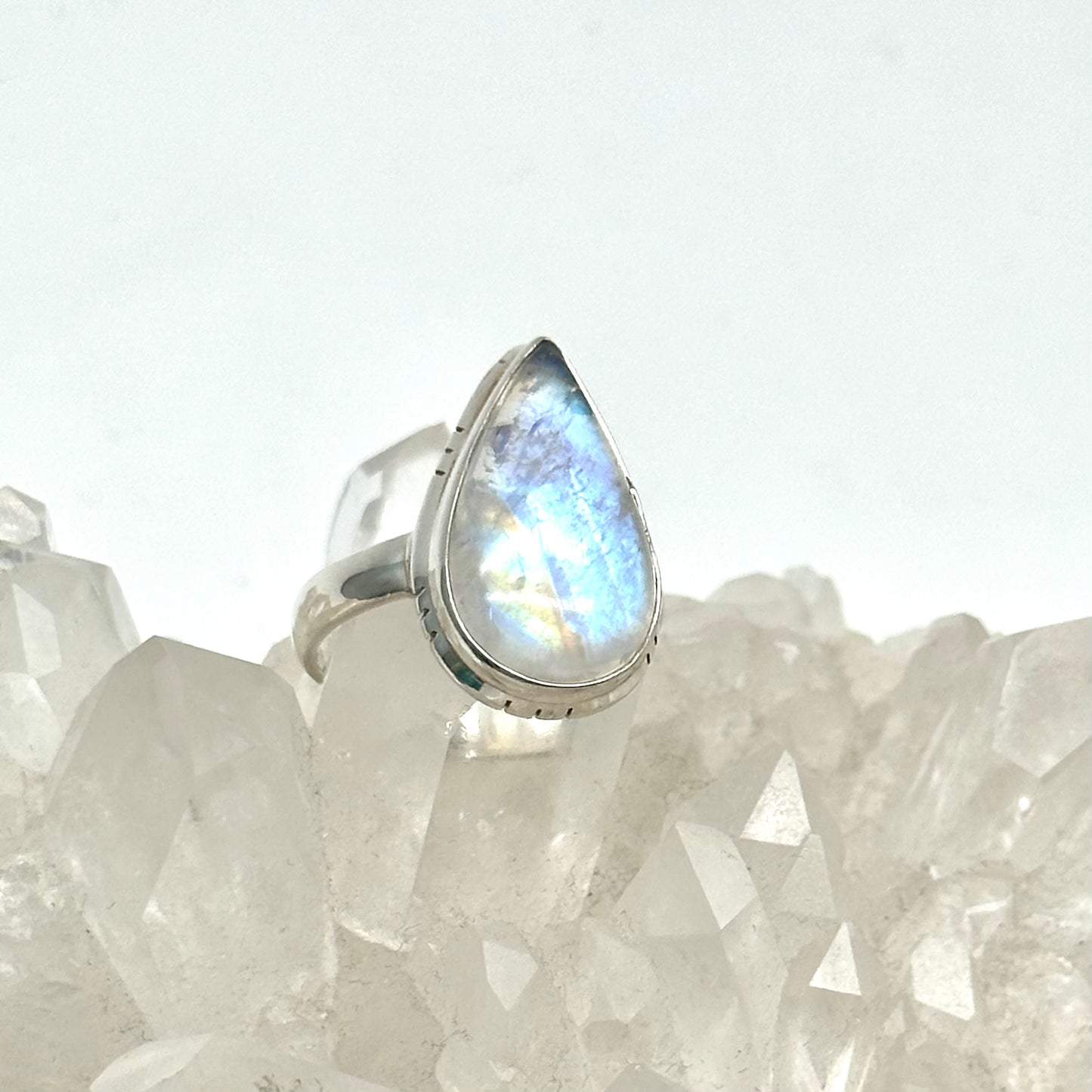 Load image into Gallery viewer, Blue Crush Moonstone Ring
