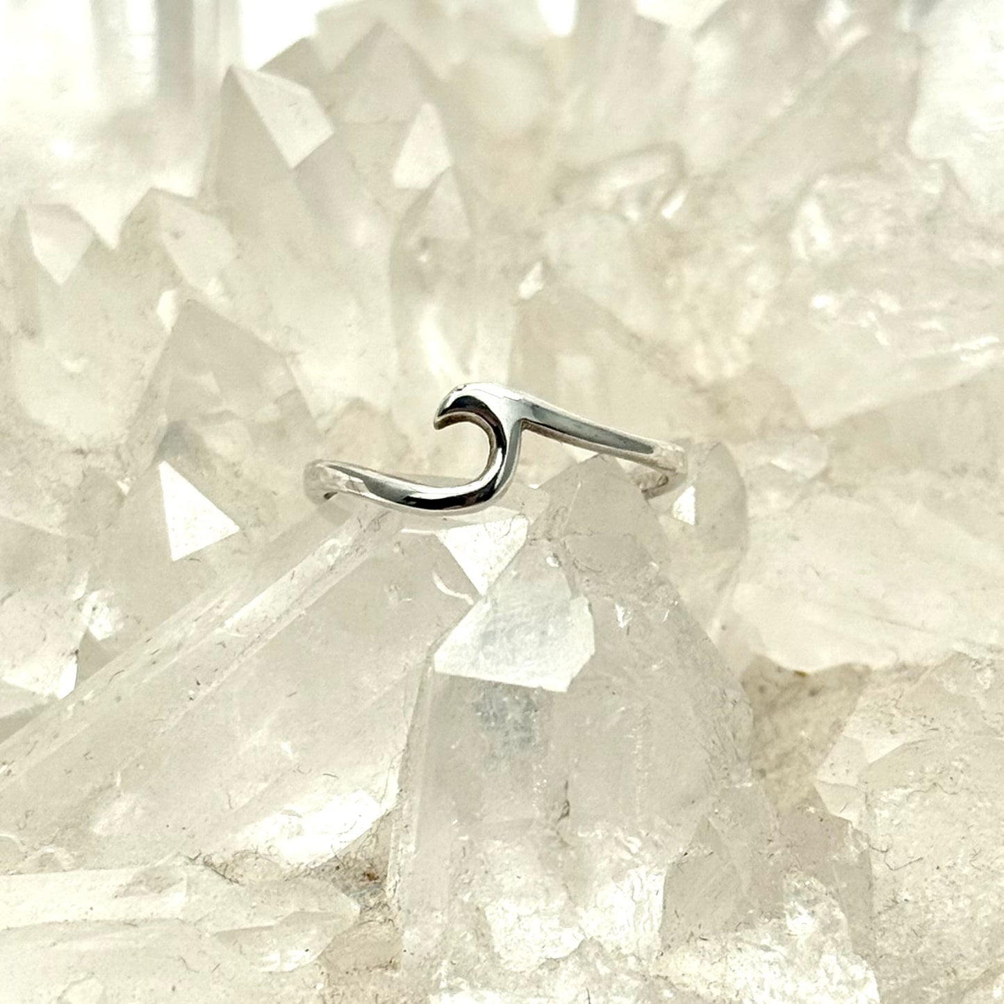 Dainty Thick Wave Ring