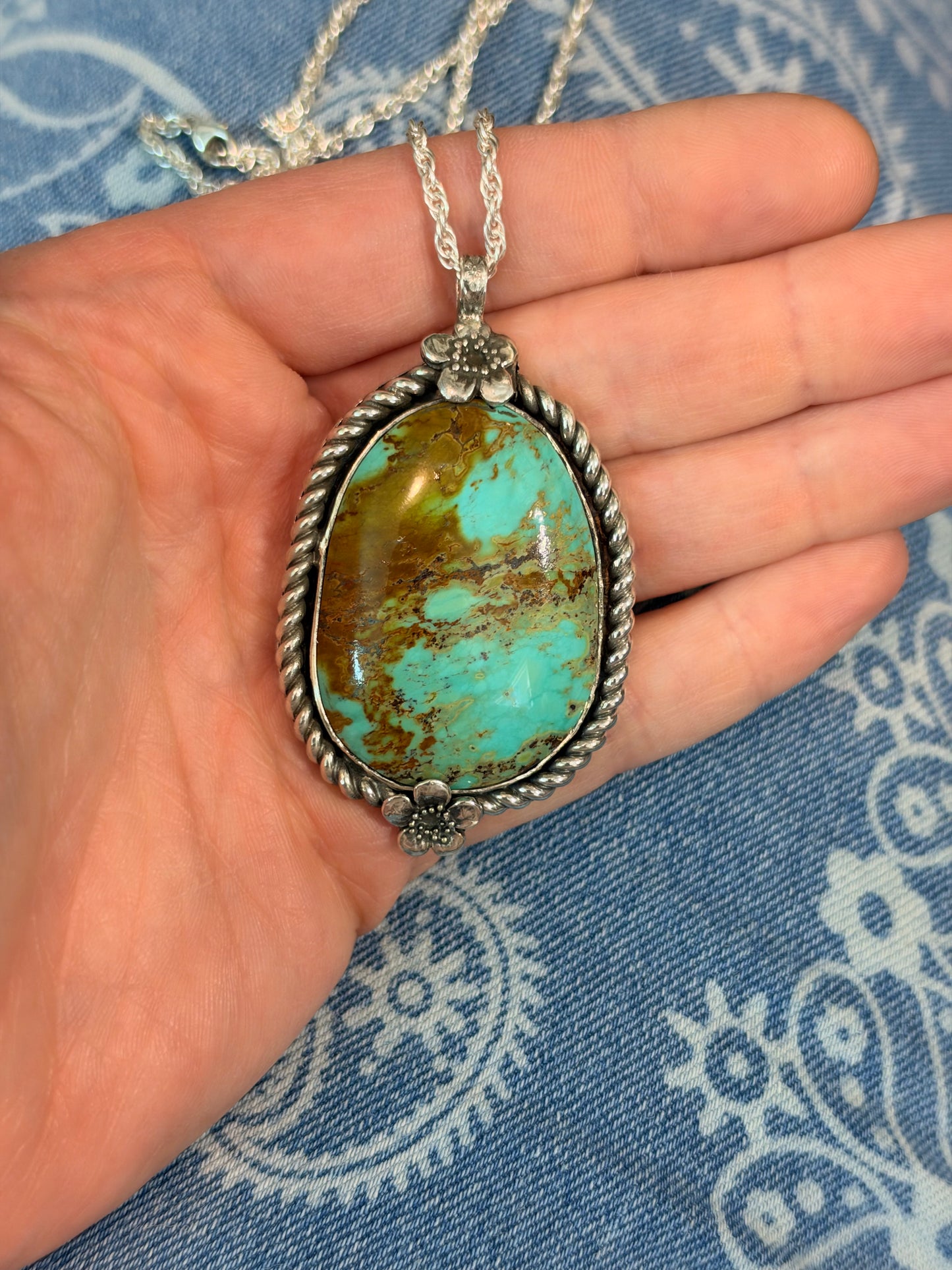 Wildflower Sterling Silver Kingman Turquoise Necklace