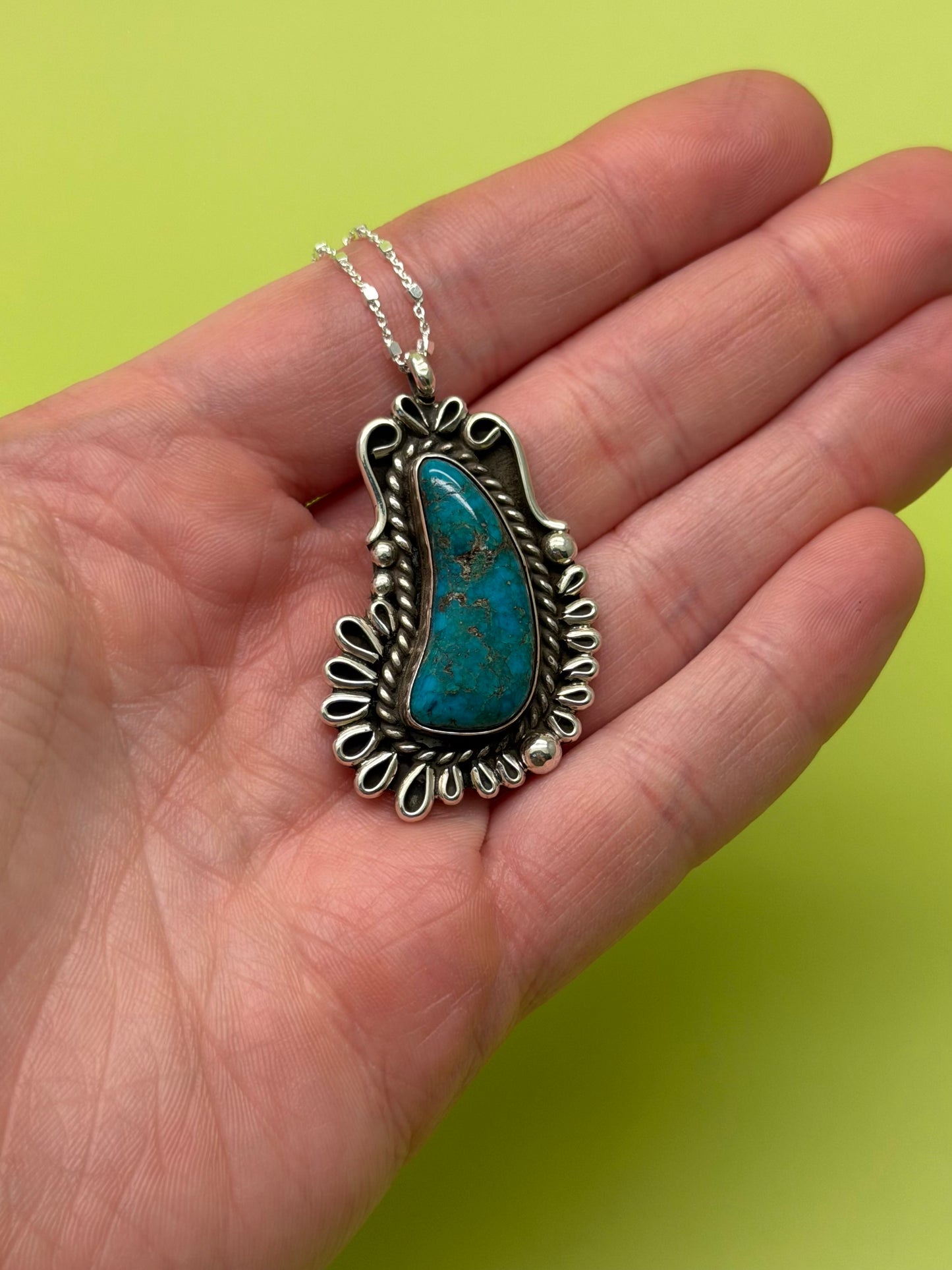 Old Pawn Tuquoise Necklace