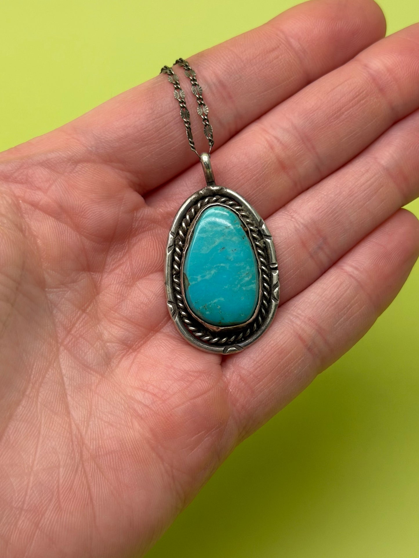 Old Pawn Turquoise Oval Necklace