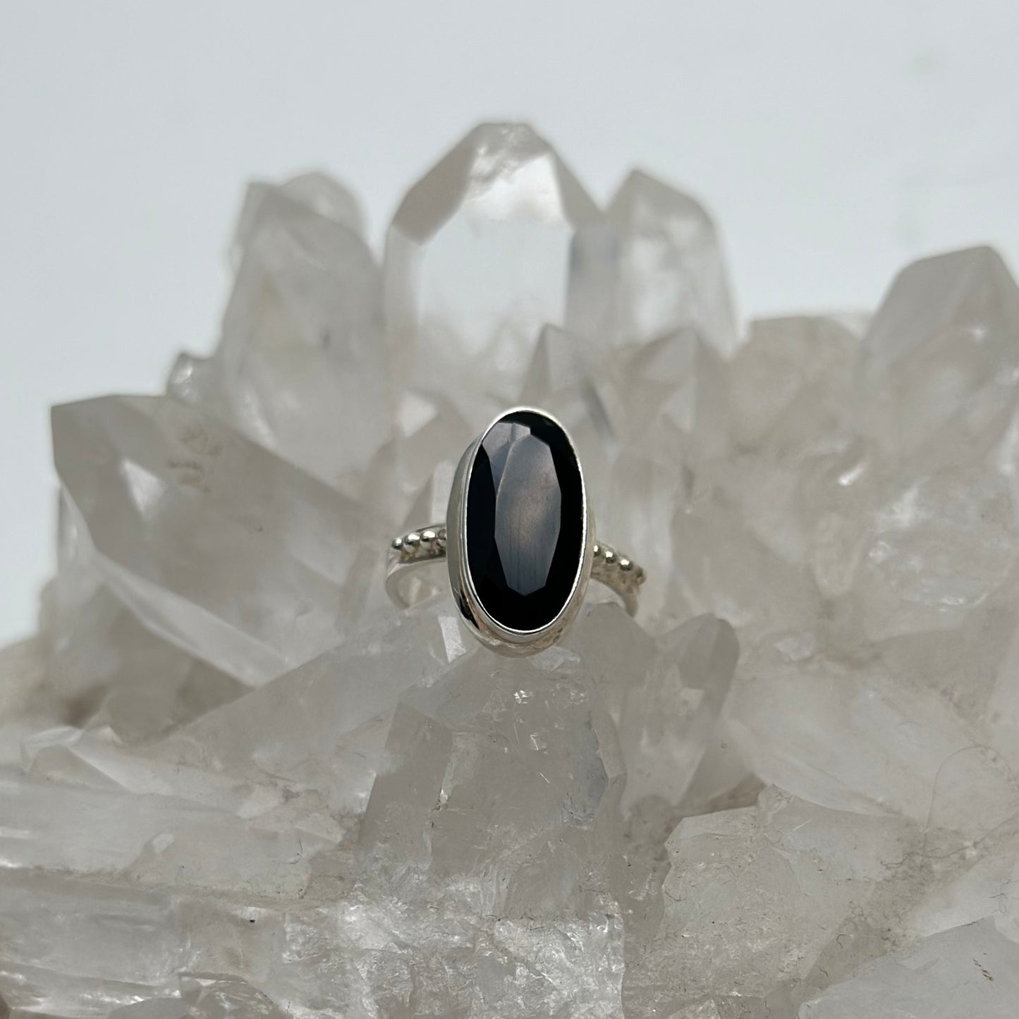 Load image into Gallery viewer, Faceted Onyx Ring
