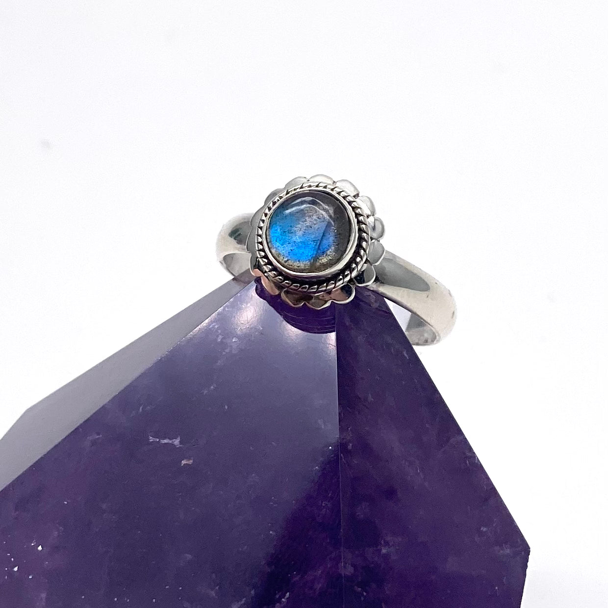 Molly Labradorite Ring