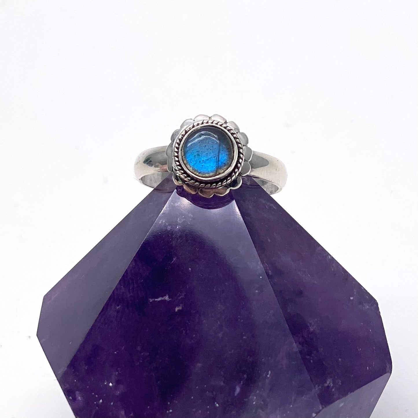 Molly Labradorite Ring